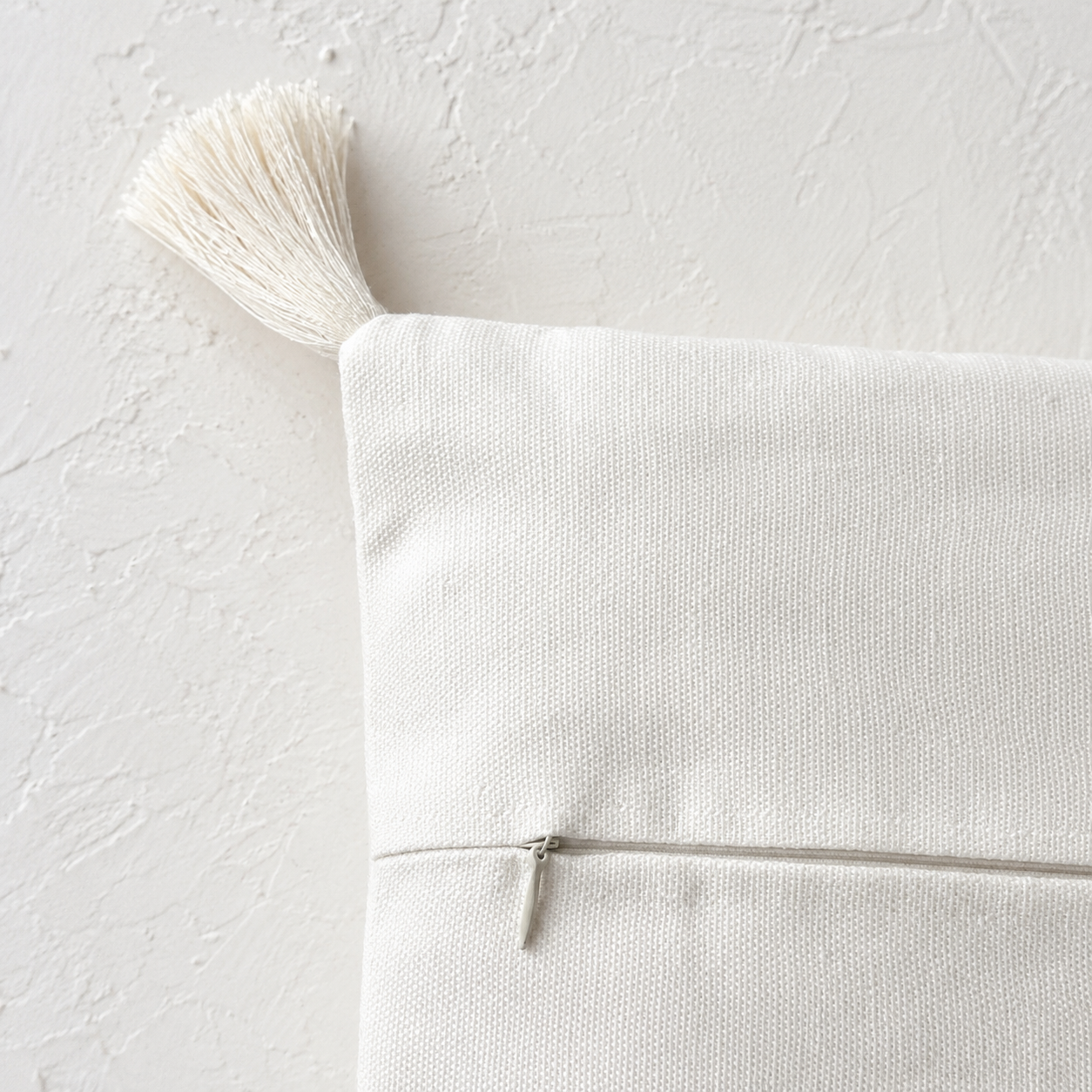 White Peridot Chanderi Cushion Cover