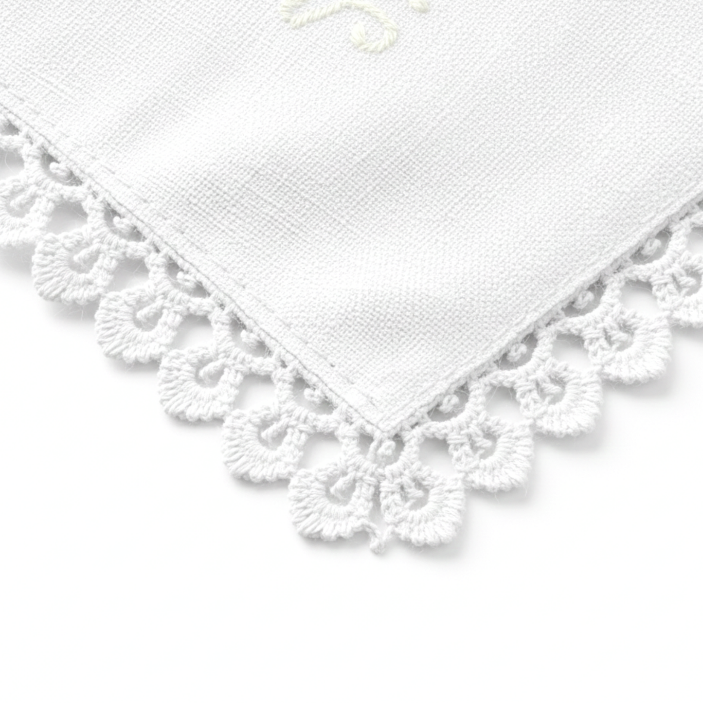 2 White Blossom Napkin